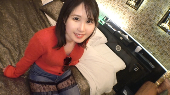 SIRO-5467顏是童顏，但內心卻是成熟的色情護士。作為色情主播活躍的姐姐，終於在鏡頭前公開性愛！她用迷人的表情吸吮陽具，展示半年來第一次的插入，所有這些都可以免費觀看！【初拍】在網上投遞AV申請→參與AV體驗拍攝2348 - AV大平台 - 中文字幕，成人影片，AV，國產，線上看