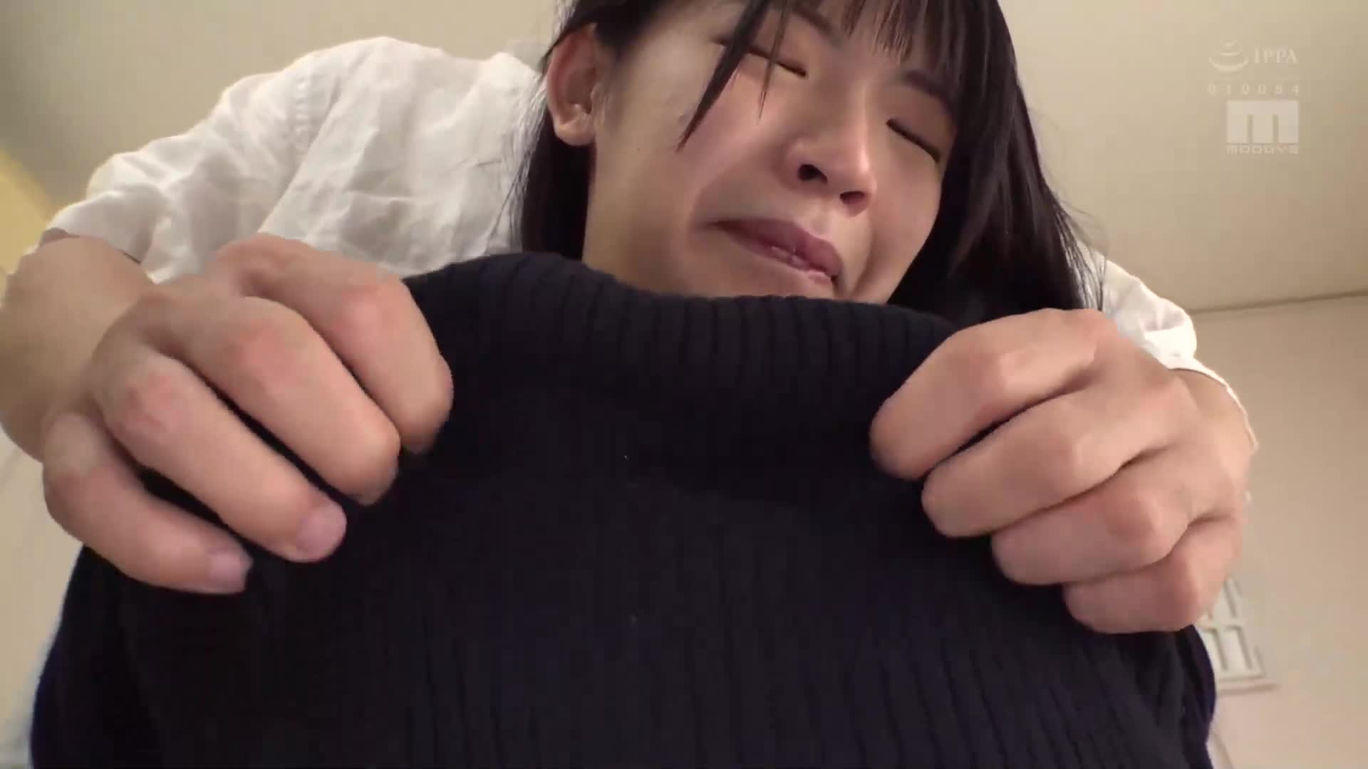 對不起啦，老公先生。請讓您可愛的妻子，小巧的乳頭挺立起來！輕輕濕潤的淺色陰毛，準備好敏感的高潮AV出道了―敬上。新人遠藤小春 - AV大平台 - 中文字幕，成人影片，AV，國產，線上看