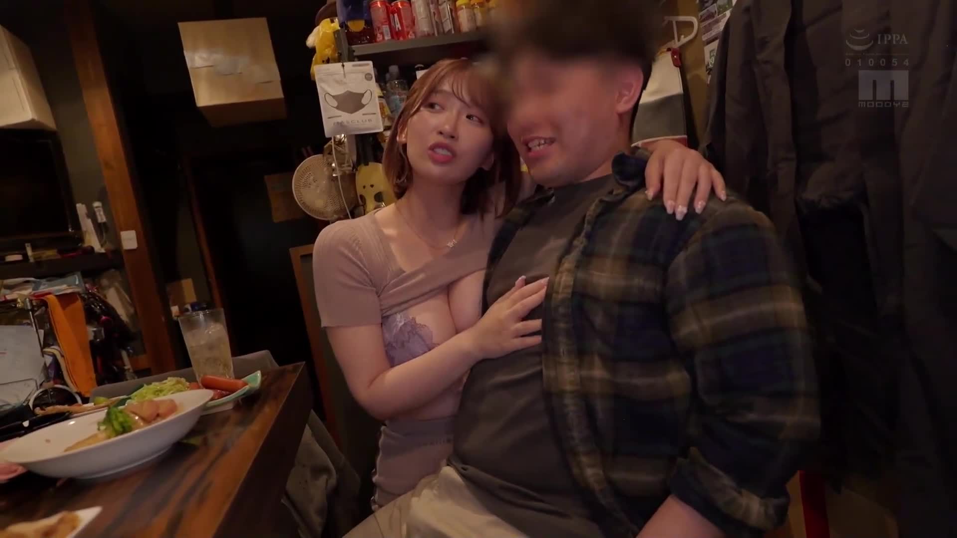 Tipsy Japanese Flower Piece-Style Bra Pole Hunt: Locking on a slutty otaku boy! I went home until I was satisfied. Drinking around, instantly cumming raw sex 25 close-up shots Misono Kazuka - AV大平台-Chinese Subtitles, Adult Films, AV, China, Online Streaming