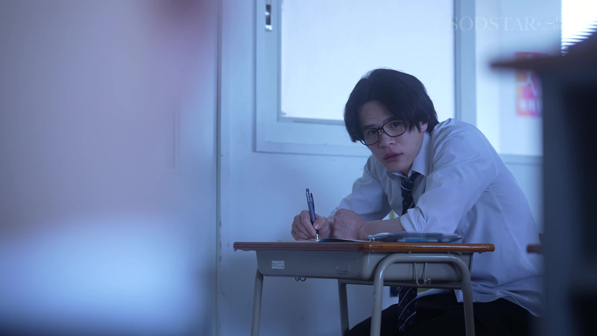 The school teacher who missed the date of marriage is a pervert who likes to show off the school during class. Students find a hobby and are forced to mate like a monkey, and remember their instincts as females. Yui Mahiro - AV大平台-Chinese Subtitles, Adult Films, AV, China, Online Streaming