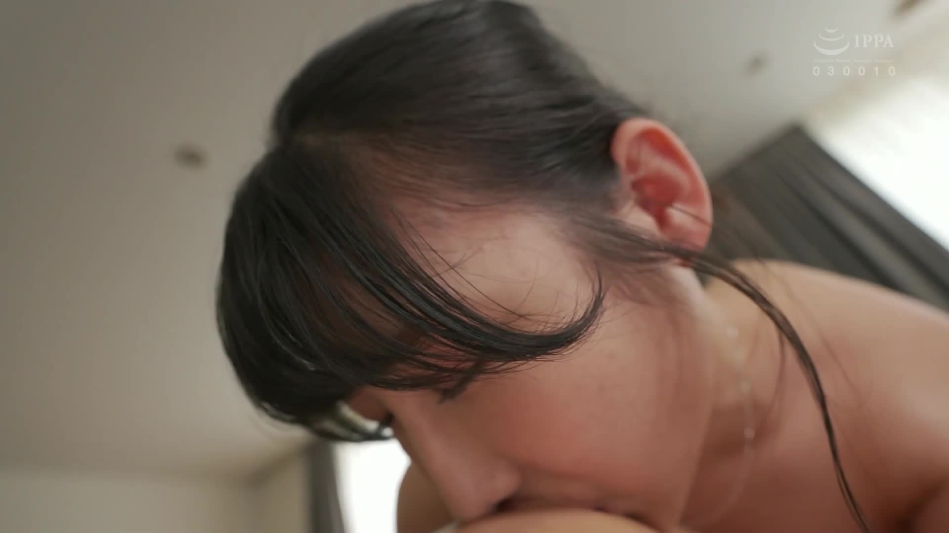 Male man eating mommy&#039;s active sex with body fluids dripping and sucking younger men, Yukishiro Miho - AV大平台-Chinese Subtitles, Adult Films, AV, China, Online Streaming