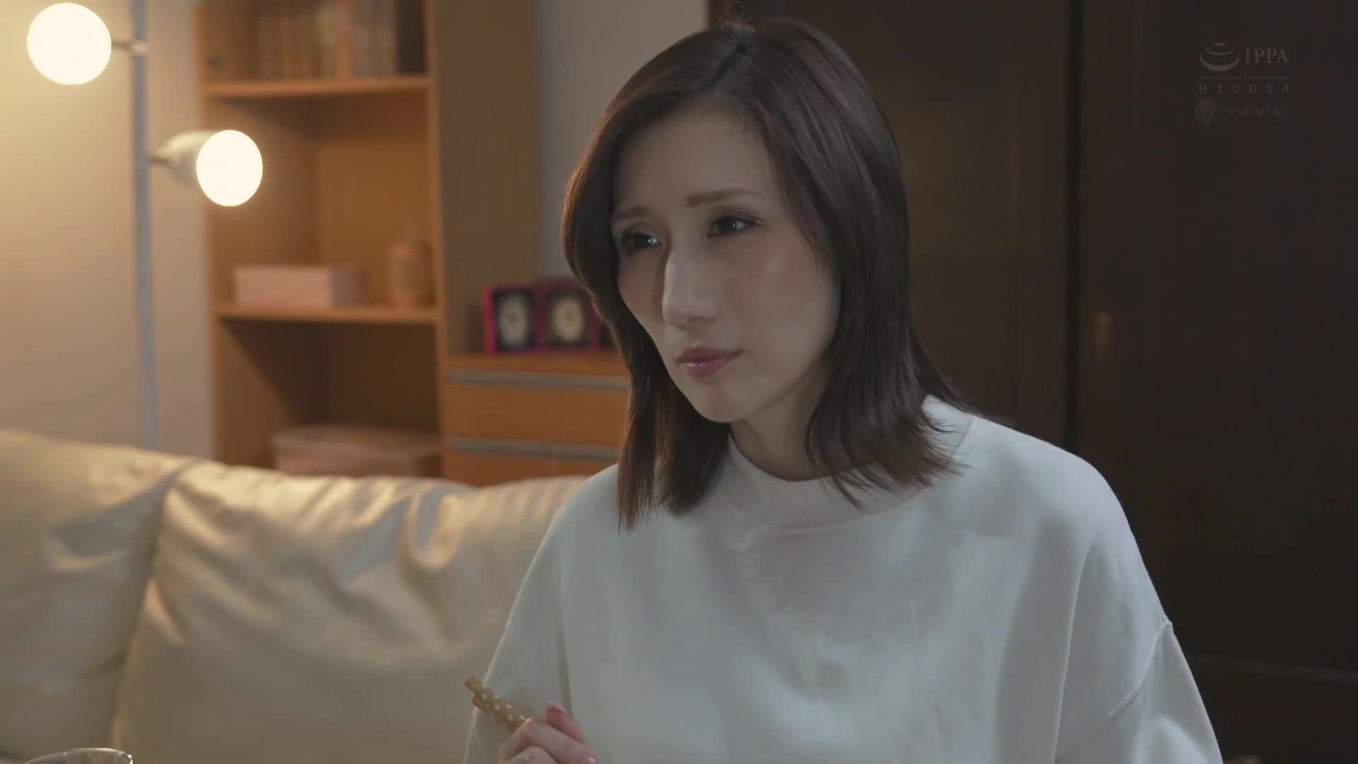 A married woman who starts working part-time in the gaps meets her ex-boyfriend by chance, and 3 hours of fire as she fills each other&#039;s loneliness JULIA - AV大平台-Chinese Subtitles, Adult Films, AV, China, Online Streaming
