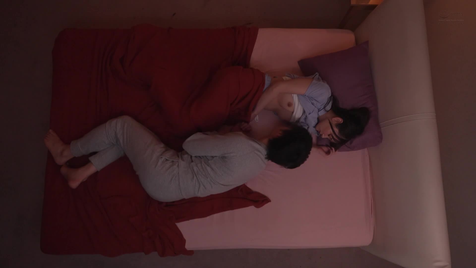 [Equipped with the voice of the heart ASMR] Even when my brother-in-law fondles my breasts every night, I can&#039;t stop pretending to be asleep, and the fingering that escalates day by day is irresistible, so I leak my lips and wrap my tongue around myself. I hide from my parents and endure the voice i... - AV大平台-Chinese Subtitles, Adult Films, AV, China, Online Streaming