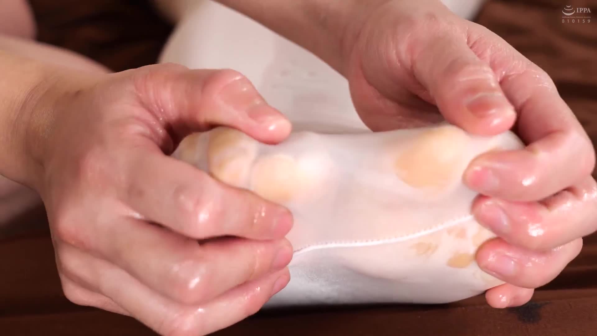 Spiritual oil massage Haruka Nagayama, a lewd and sincere person seeking sperm - AV大平台-Chinese Subtitles, Adult Films, AV, China, Online Streaming