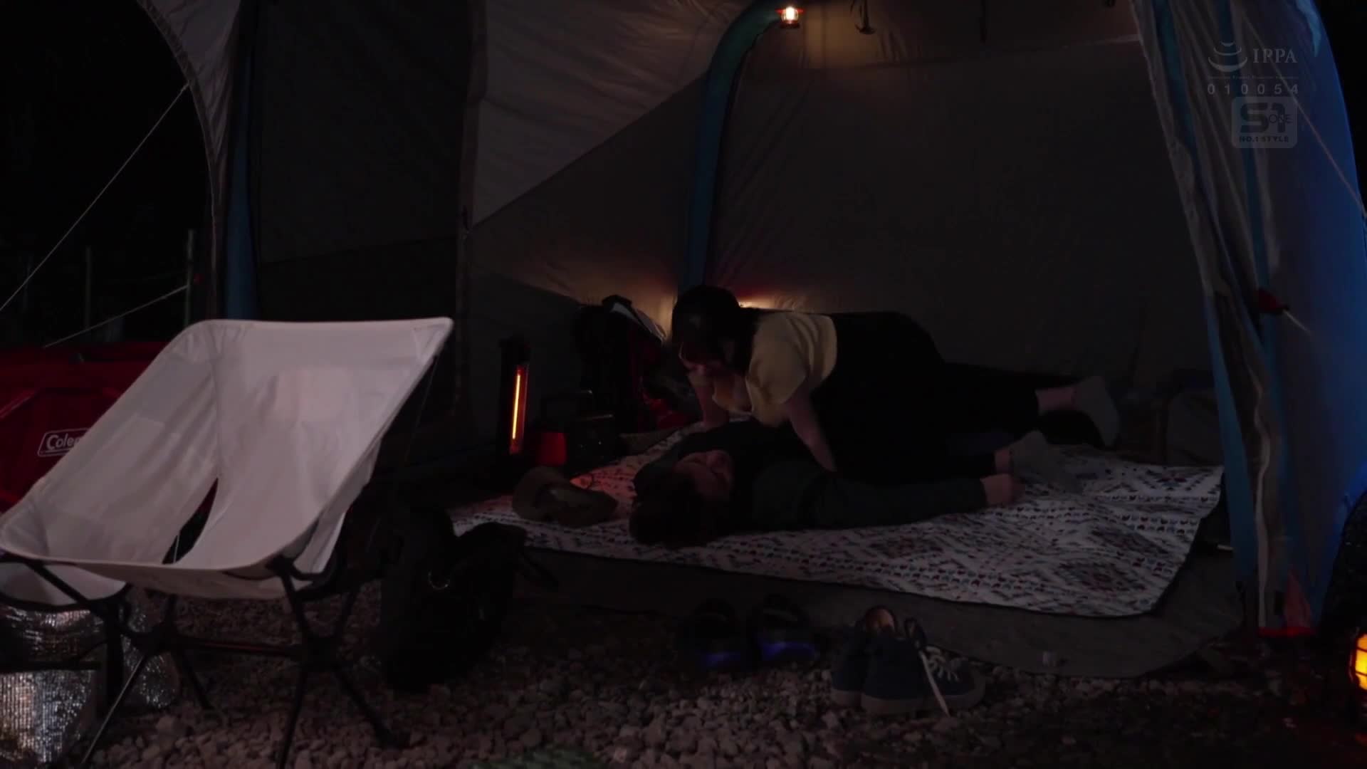 [AI Decoding Version]A K-cup solo camper who stands out at a campsite deep in the mountains where no one comes to help is attacked! Chest Loose Camp Mei Washio - AV大平台-Chinese Subtitles, Adult Films, AV, China, Online Streaming