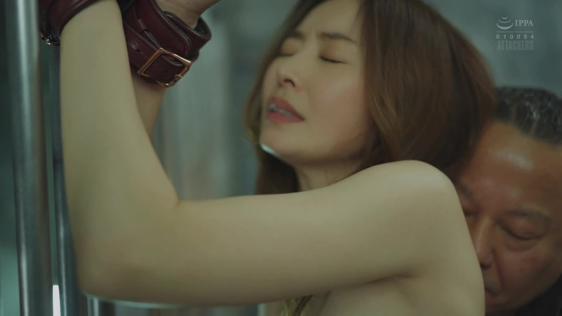 [AI解码版]一名已婚女侦探在儿子被绑架七年后重返工作岗位，却因服用催情药而变得放荡不羁 夏目彩春 - AV大平台-中文字幕,成人影片,AV,国产,线上看