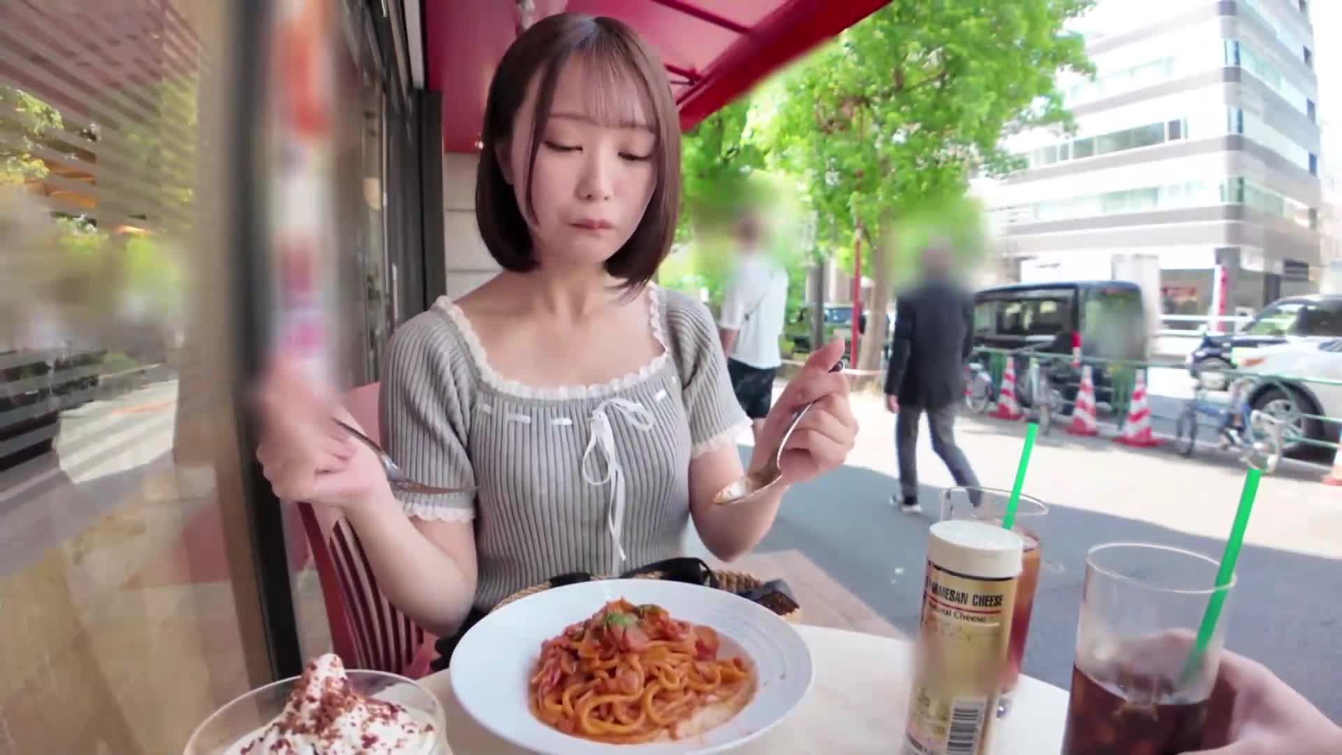 像太阳般明亮的选美决赛入围者独占！与这位做作可爱的女友一起约会，牵着手亲吻后，彼此渴望着，沉溺于整晚的性爱中。堀北桃爱 - AV大平台-中文字幕,成人影片,AV,国产,线上看