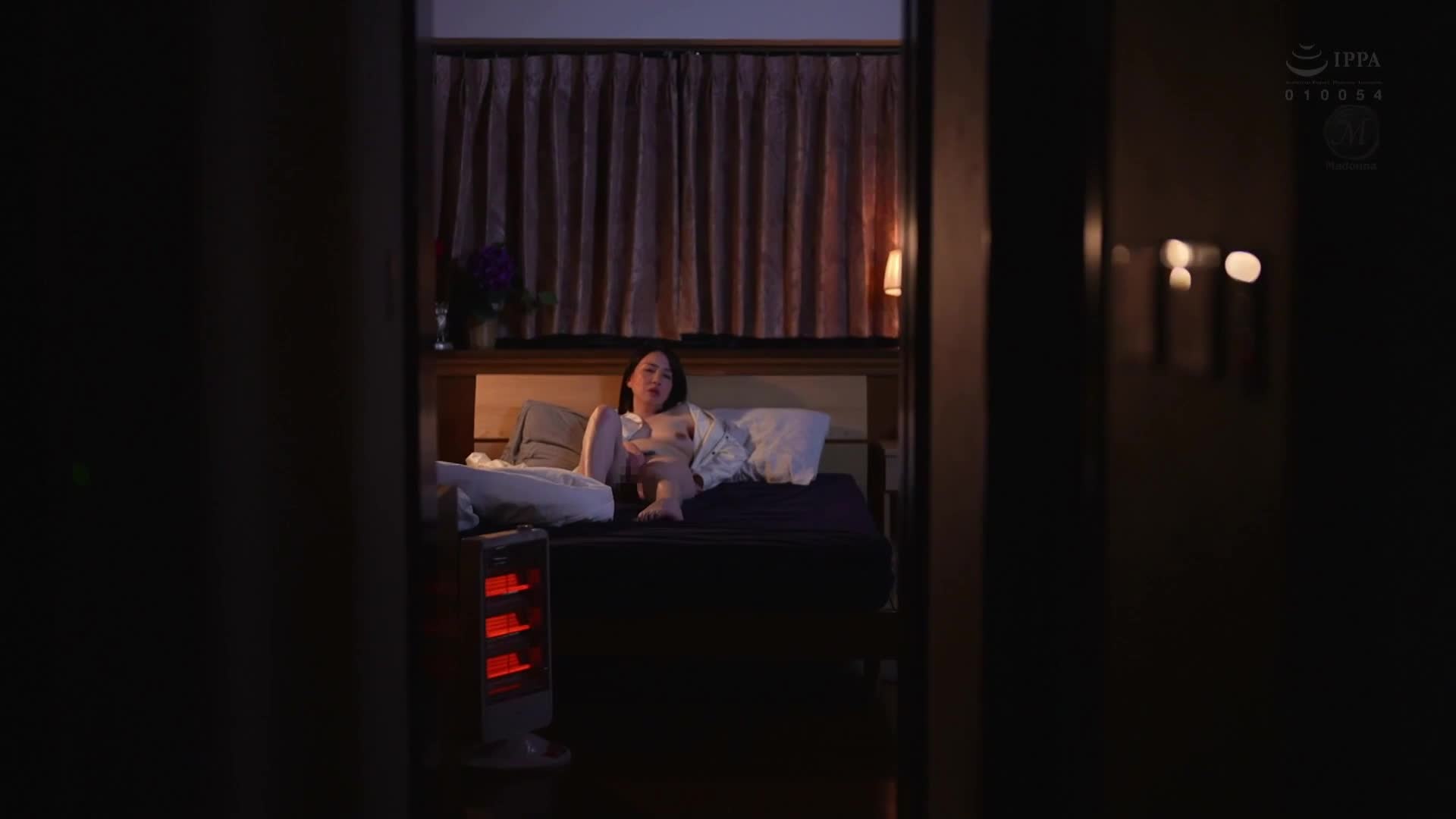 在所有家人都离开了的老家，我和母亲度过了近亲相奸的日子。椿纱枝 - AV大平台-中文字幕,成人影片,AV,国产,线上看