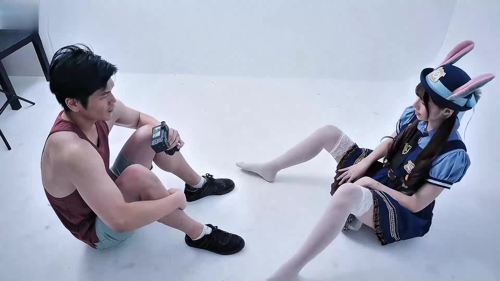 [JVID Premium Welfare] Forced to push down and penetrate by a contract coerced by a vile photographer who secretly filmed in the changing room - AV大平台-Chinese Subtitles, Adult Films, AV, China, Online Streaming