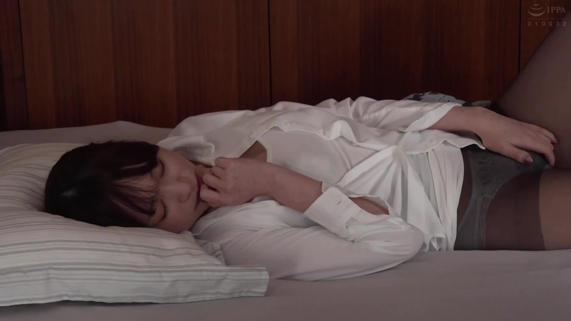 ``Return Note&#039;&#039; If you write down the place, time, and date you want to return to in that notebook, you can truly go back to the past. ``Because I didn&#039;t have sex with you that day, at that time, and in that place...&#039;&#039; You only get one chance... Have you ever missed out? ? - AV大平台-Chinese Subtitles, Adult Films, AV, China, Online Streaming