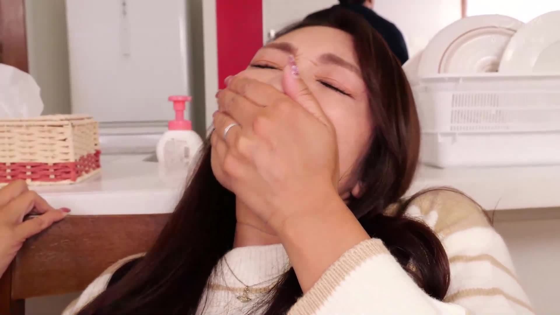 在丈夫面前中出，被迫做清洁口交的人妻 - 小早川怜子 - AV大平台-中文字幕,成人影片,AV,国产,线上看