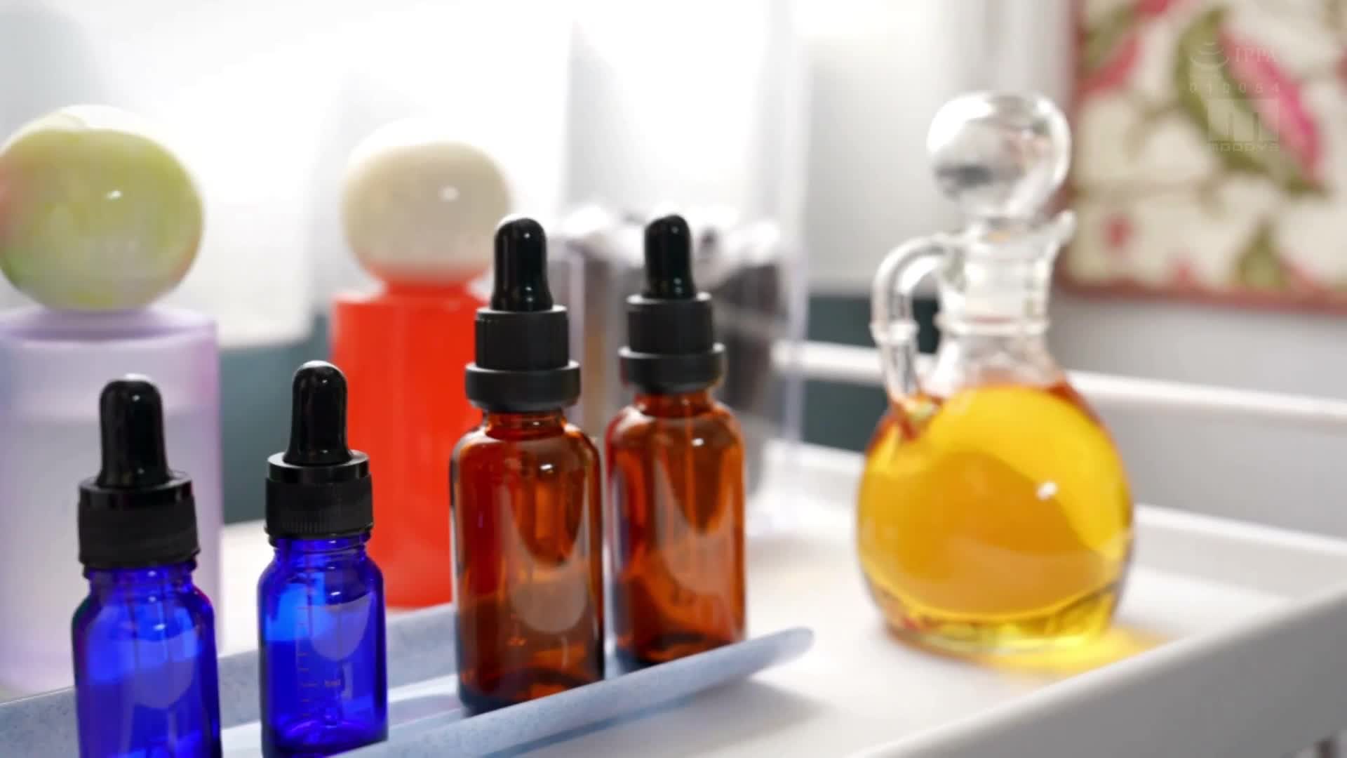 [AI解码版]她一露面就露出无辜笑容，痴女深吻送礼物——满满十发内射，笑容满面的小恶魔按摩师 花守夏步 - AV大平台-中文字幕,成人影片,AV,国产,线上看