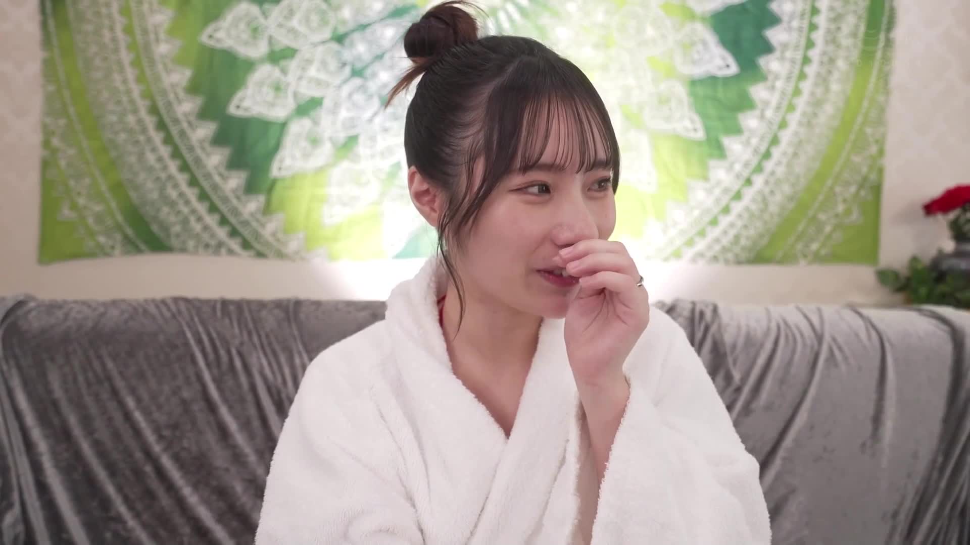 Sticky aphrodisiac lotion massage experience! Adhesive kneading of the tits and nipples of a blushing married woman in a tiny bikini! If you keep teasing her, you&#039;ll end up having raw creampie sex! ? - AV大平台-Chinese Subtitles, Adult Films, AV, China, Online Streaming