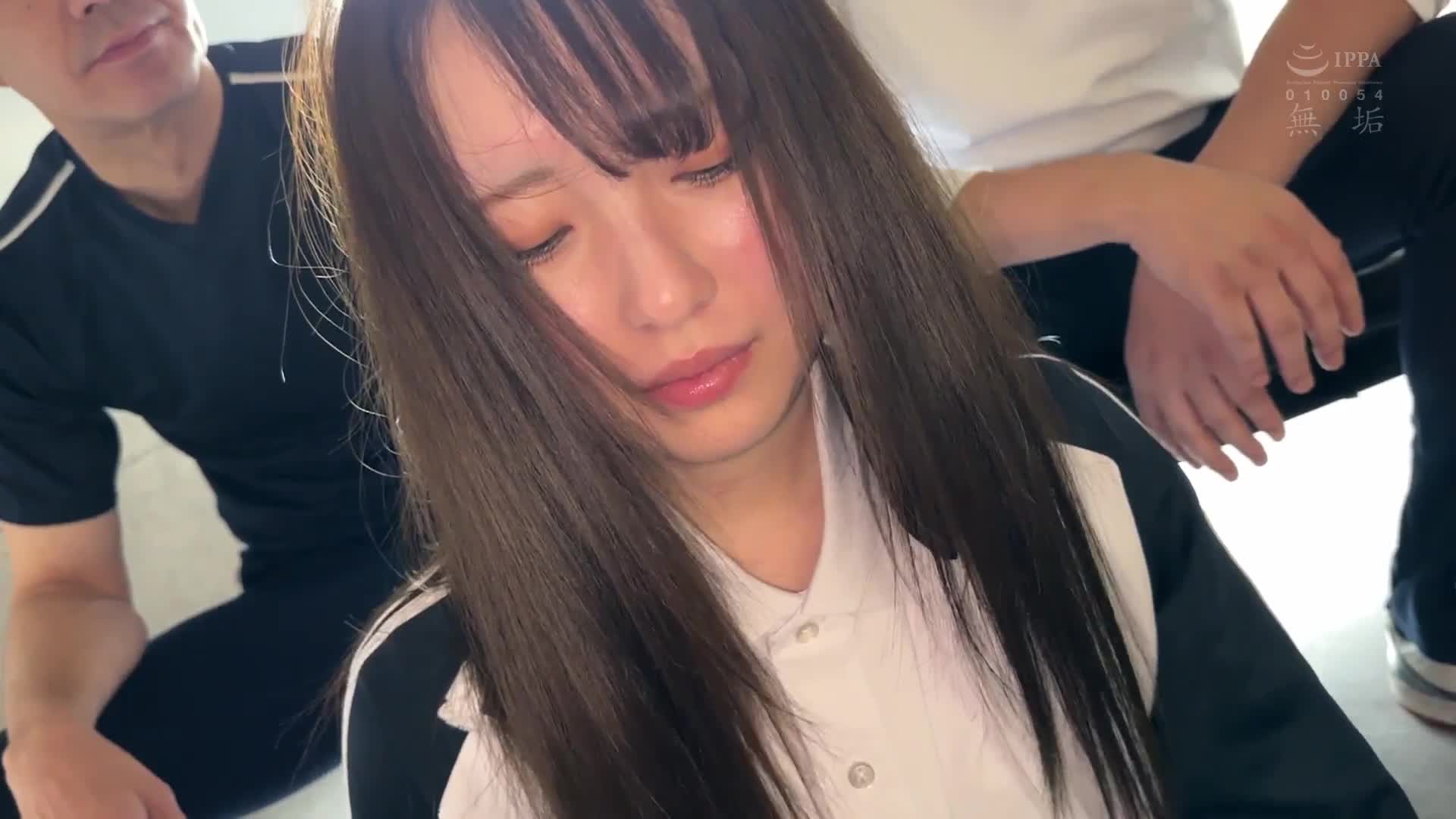 保健室登校的霸凌孩子造成教師困擾，我選擇用喉嚨深喉灌注的方式讓他真正理解地獄是什麼。 雲母空 - AV大平台 - 中文字幕，成人影片，AV，國產，線上看