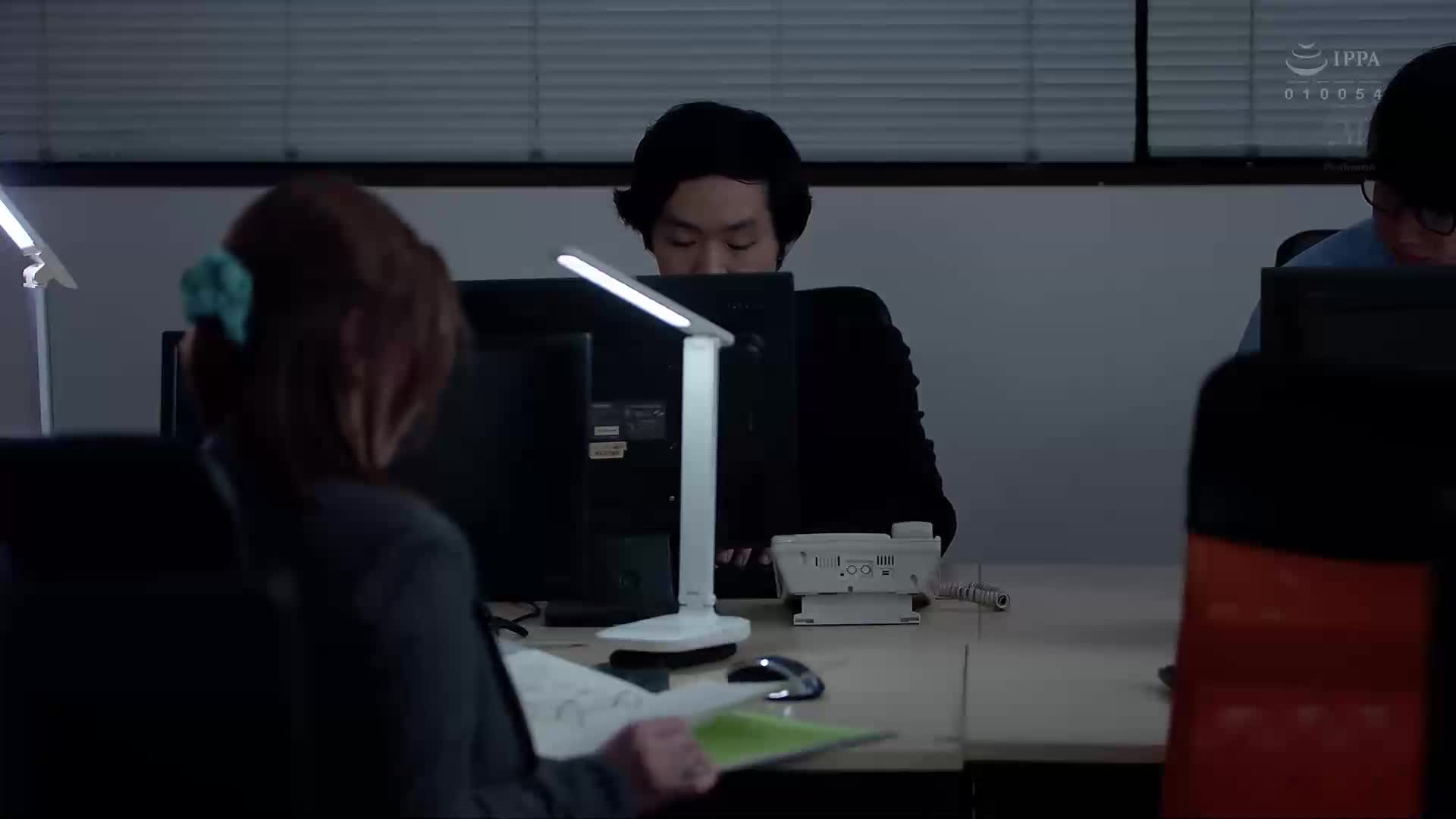 [VIP會員點播][AI解碼版]公眾廁所暴乳殺手 都市傳說級的巨乳‘108cm’Mcup變態女現身―。叶愛 - AV大平台 - 中文字幕，成人影片，AV，國產，線上看