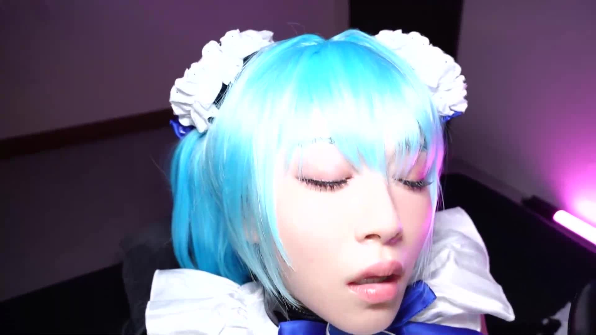 Cosplay愛好者。在御宅族中被射精混亂交換的色白G罩杯被流出的輕熟cosplayer！敏感地墜入性慾高潮潮吹！大量噴射的抽插1000次！ - AV大平台 - 中文字幕，成人影片，AV，國產，線上看