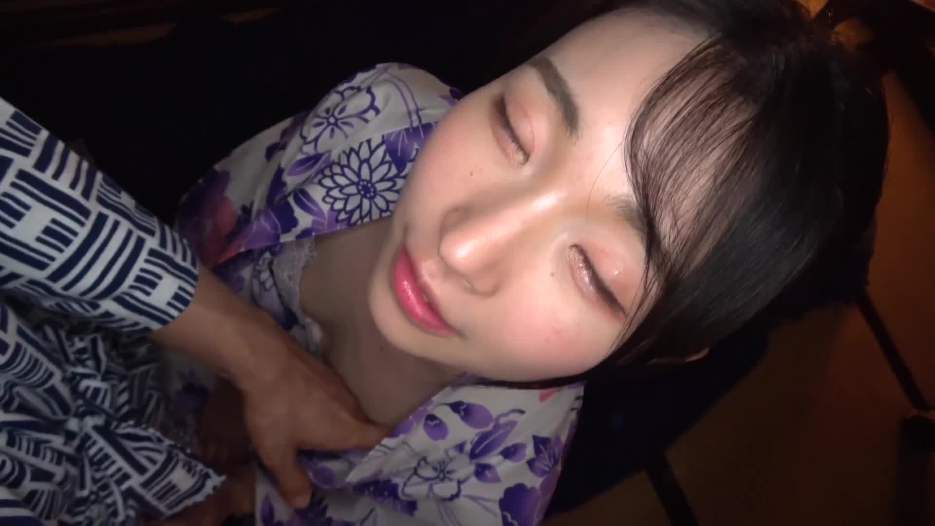 隨時撒嬌的喉部攻擊女孩。100％微笑咽下 皆月光。 - AV大平台 - 中文字幕，成人影片，AV，國產，線上看