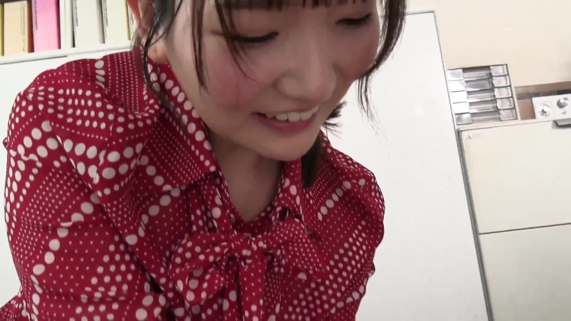 [AI解碼版]臀部騎乳首戲弄，上半身受控並且同時刺激龜頭和睪丸，在下半身被掌控的3P情慾感官刺激 - AV大平台 - 中文字幕，成人影片，AV，國產，線上看