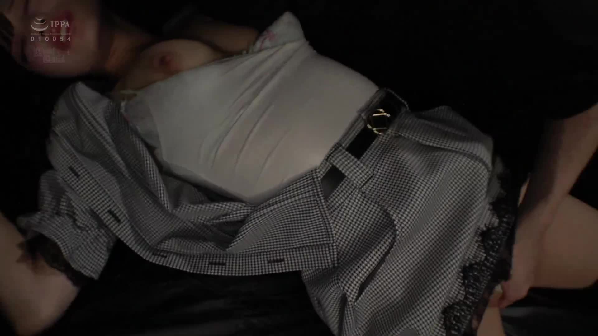 追蹤盜拍 地雷系大學生拐帶強姦×糜辱 - AV大平台 - 中文字幕，成人影片，AV，國產，線上看