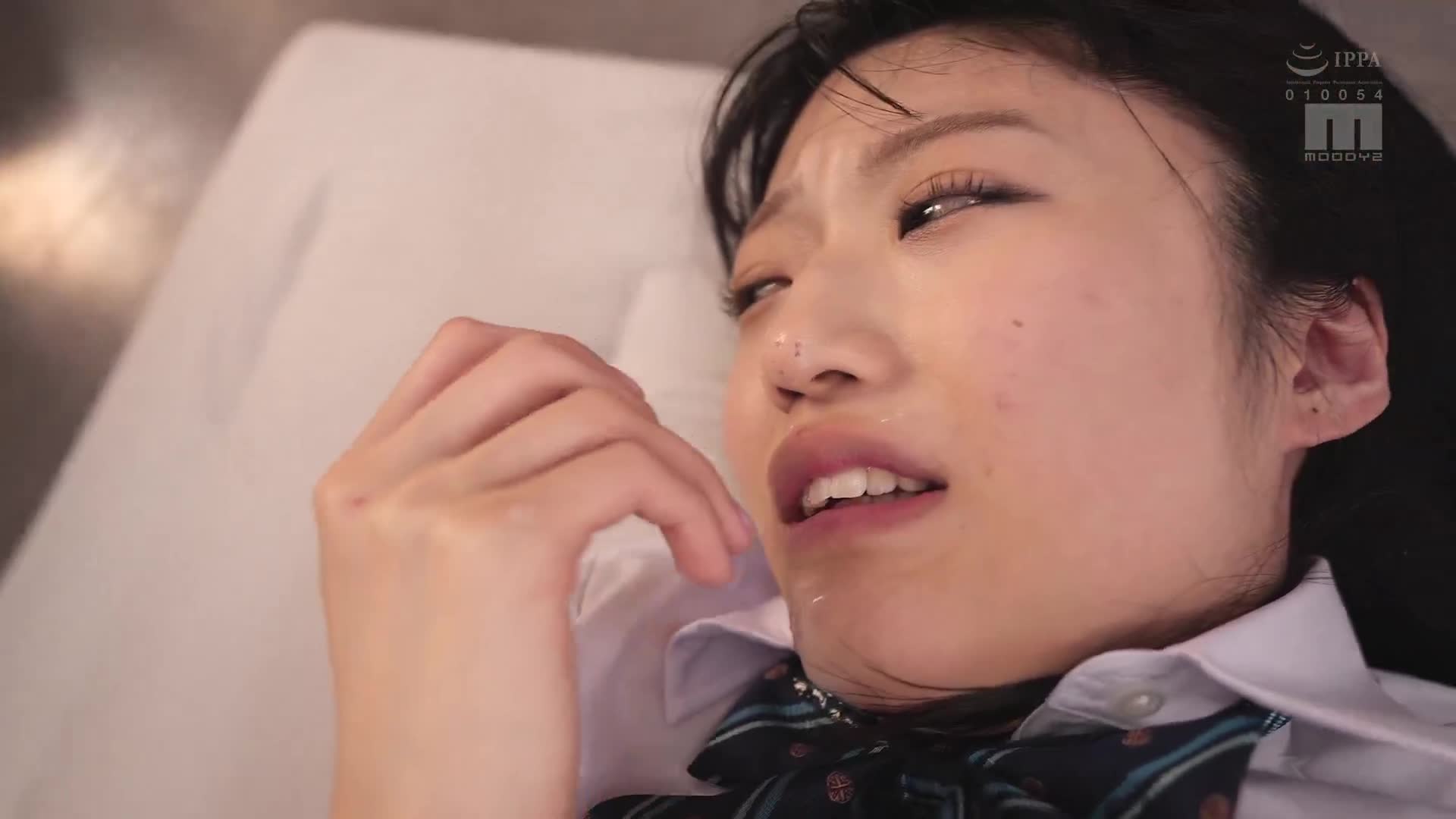被霸凌者之間的強姦 ～被霸凌者被霸凌者下命令，也被霸凌小孩命令，兩邊都執拗地侵犯，邊哭邊被幹到高潮好多次的我～ 輝星綺羅 - AV大平台 - 中文字幕，成人影片，AV，國產，線上看