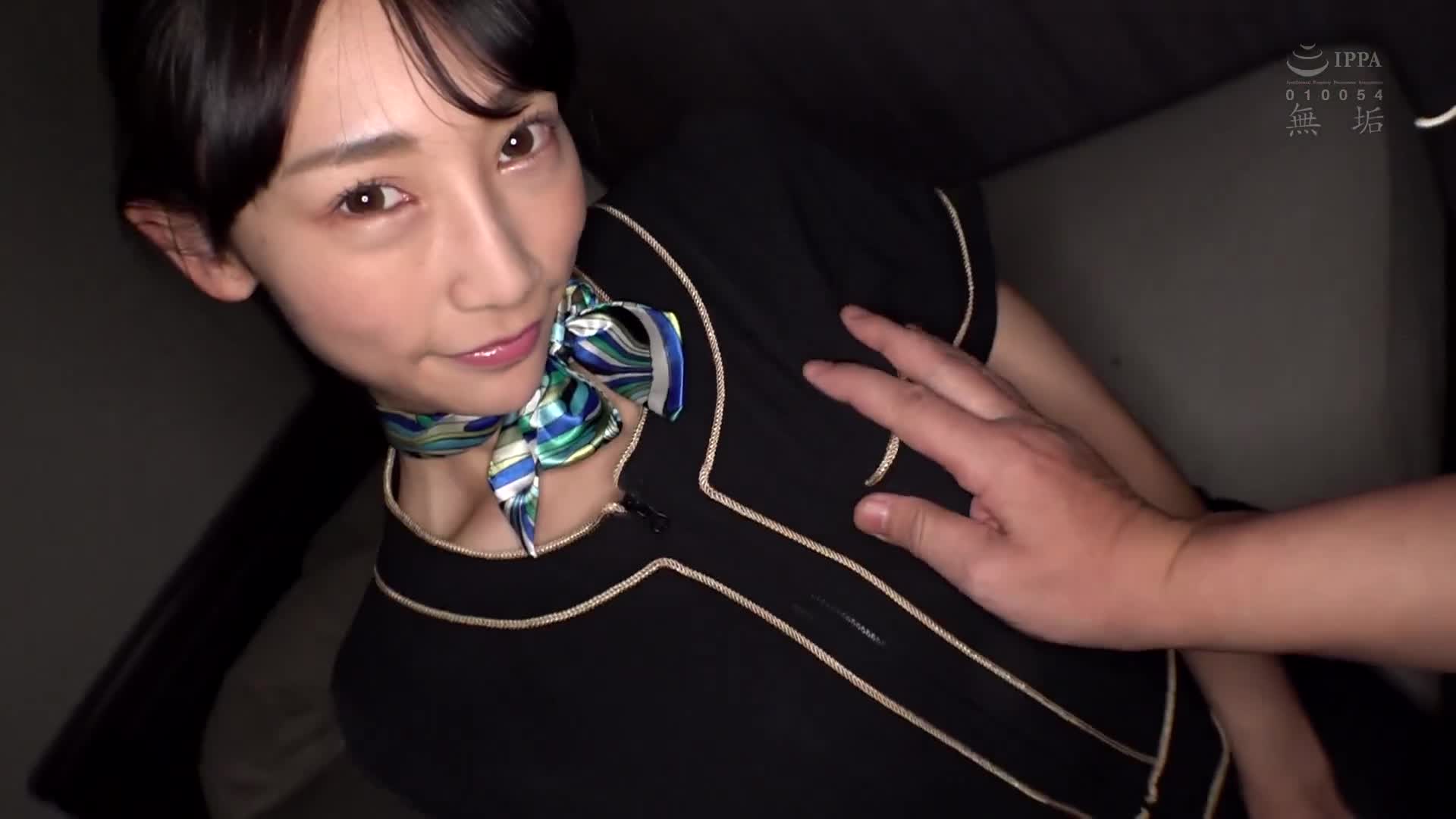 職業制服。想要和工作穿著制服的女孩發生性關係。在美容診所工作的巨乳美人和變態性愛 白濱果步 - AV大平台 - 中文字幕，成人影片，AV，國產，線上看